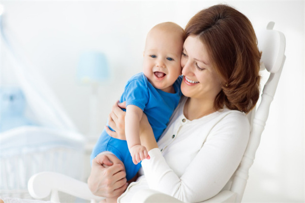 福建输卵管堵塞试管医院排名榜精选人气医院前5!福建中医药大学附属康复医院和福建医科大学附属第二医院等荣誉上榜价格收费可查!