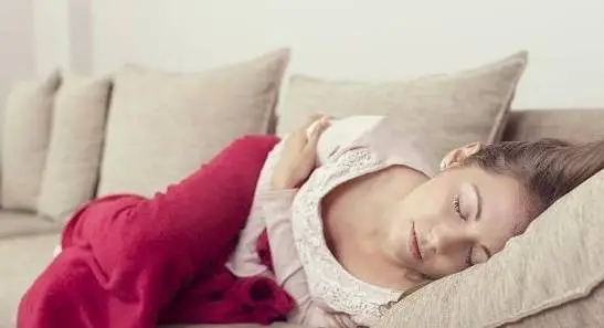 怀孕10天最明显的征兆：晨吐，腹痛等症状不请自来