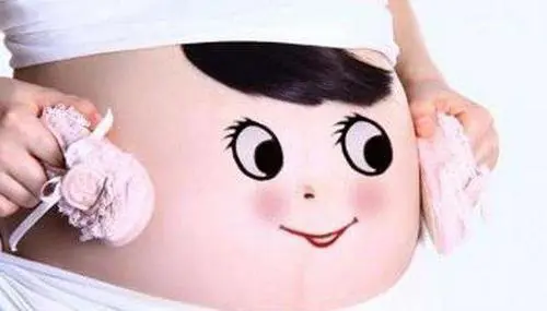 8个征兆说明你怀男孩了，孕吐，变丑，肚子尖都是其中一种