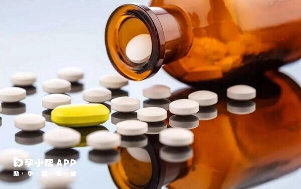 来曲唑的通用剂量为每次2.5mg