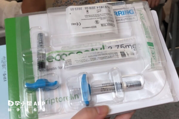 不降调直接促排用药时间短