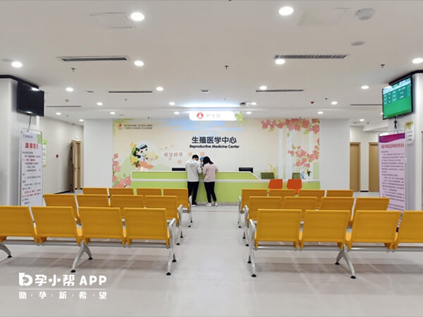 程丽平医生从事不孕不育专业30多年