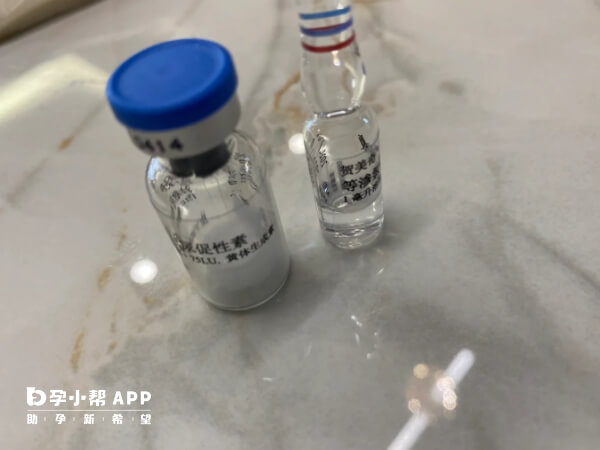微刺激和短方案是两种不同的促排卵方案